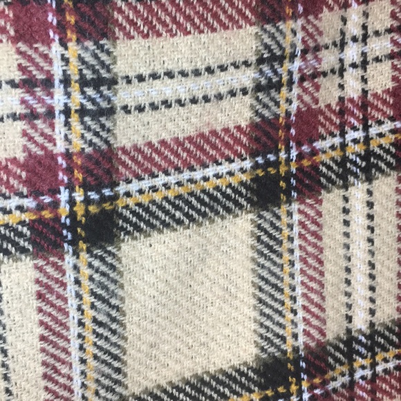 Reversible Ladies shawl - Picture 4 of 10